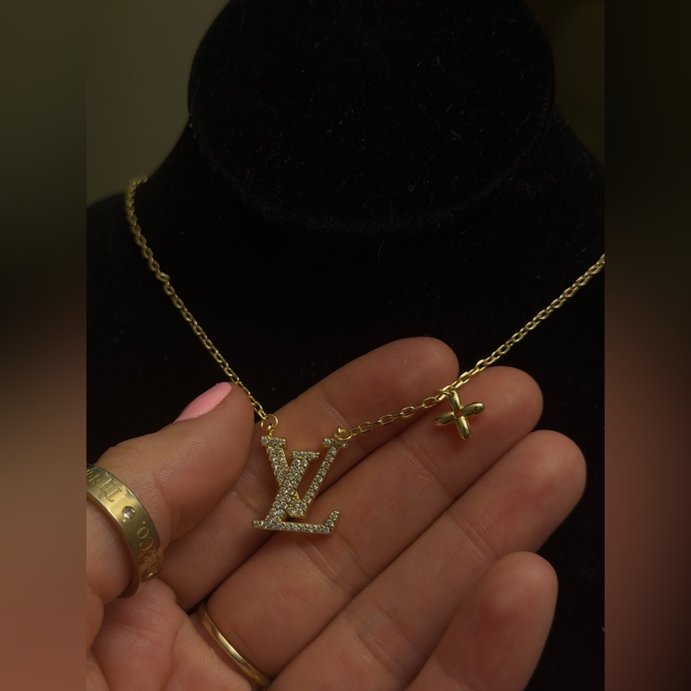 LV charm Necklace - Picture 2 of 7
